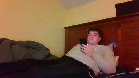 Snapshot of mytchy chatting on 12-15-25, 05:23 Mytchy online show from 12-15-25, 05:23