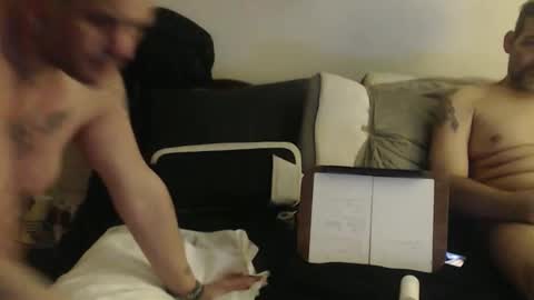 Snapshot of mythicalzed13 chatting on 12-18-25, 03:01 Sec Zorgan online show from 12-18-25, 03:01