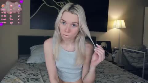 Olivia or just olive online show from 11-02-25, 07:49