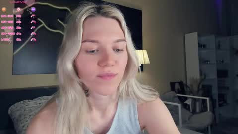 Olivia or just olive online show from 12-13-25, 07:42