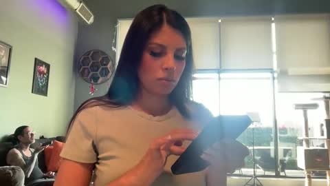 Snapshot of mywild_cambabe chatting on 02-11-26, 06:02 Gabby online show from 02-11-26, 06:02