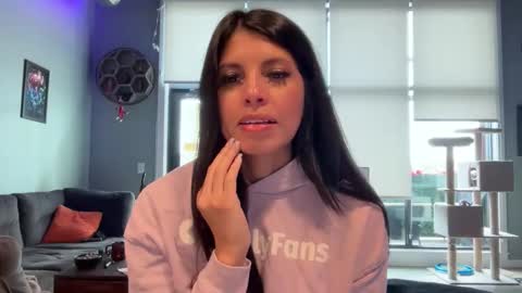 Snapshot of mywild_cambabe chatting on 02-21-26, 04:41 Gabby online show from 02-21-26, 04:41