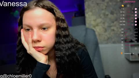 Vanessa and Julia  online show from 01-08-25, 02:35