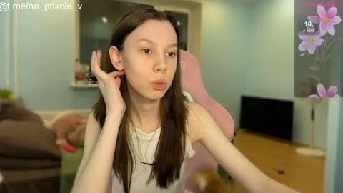 Vanessa and Julia  online show from 10-17-25, 07:27