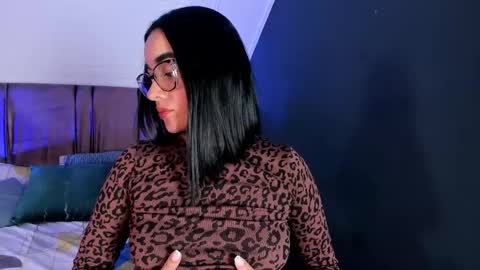 Snapshot of naaia_ chatting on 06-02-26, 05:59 naaia_ online show from 06-02-26, 05:59