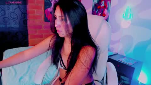 Snapshot of naaoomi chatting on 02-03-25, 09:29 Camila- free online show from 02-03-25, 09:29