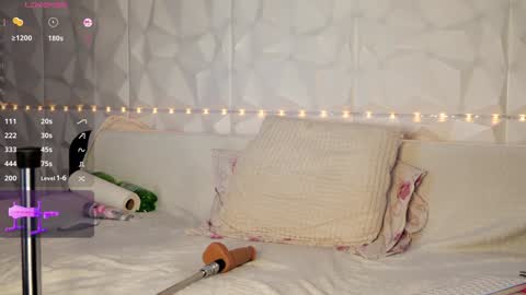 Snapshot of naathasa_ chatting on 01-10-25, 11:22 Naathasa   online show from 01-10-25, 11:22