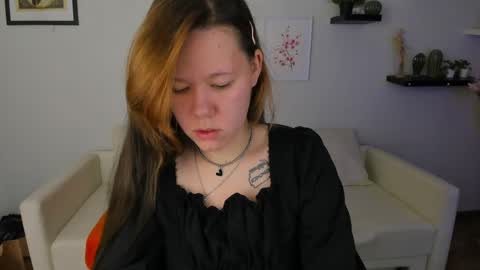Snapshot of nabi_brown chatting on 05-31-26, 09:38 NabiBrown online show from 05-31-26, 09:38