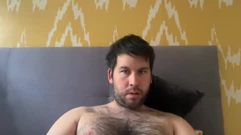 Snapshot of nachosev chatting on 05-15-26, 05:20 jesussevilla online show from 05-15-26, 05:20