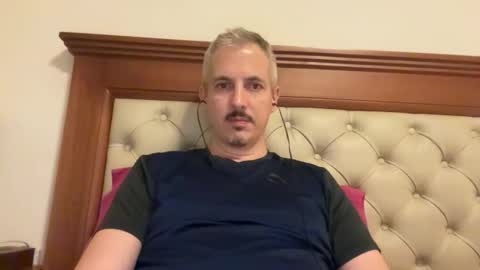 Snapshot of naco20l chatting on 12-03-25, 02:41 naco20l online show from 12-03-25, 02:41