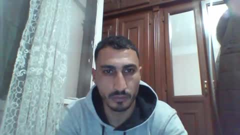 V online show from 02-11-25, 06:22