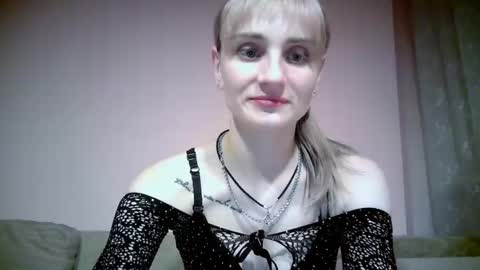 Snapshot of nadjia_sexy chatting on 12-03-25, 09:57 Nadjia online show from 12-03-25, 09:57