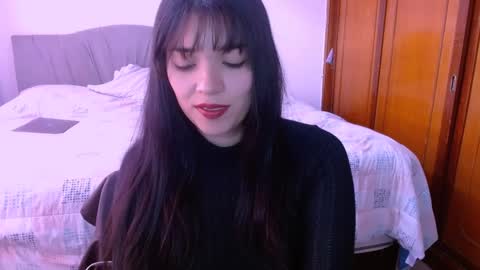 Snapshot of naduu__xx chatting on 01-24-25, 07:28 naduu__xx online show from 01-24-25, 07:28