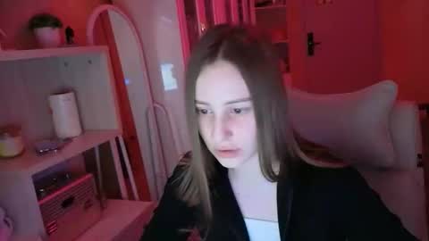 Snapshot of naebina chatting on 10-27-25, 05:33 naebina online show from 10-27-25, 05:33