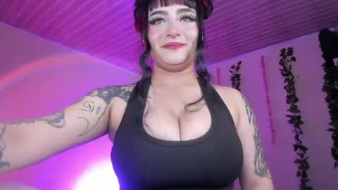 naeniademont online show from 08-07-26, 05:04