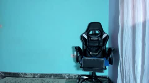 Snapshot of nagi_strong chatting on 01-31-25, 02:39 nagui online show from 01-31-25, 02:39