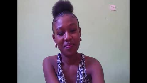 Snapshot of nah296652 chatting on 03-19-26, 07:23 nah296652 online show from 03-19-26, 07:23