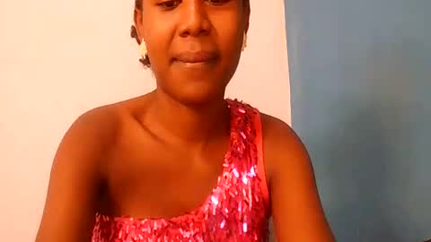 nah296652 online show from 06-18-26, 08:03