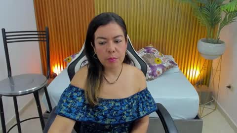 Snapshot of nahia_13 chatting on 02-25-25, 12:03 N A H I A online show from 02-25-25, 12:03