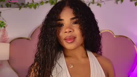 Snapshot of nahiarareina chatting on 06-10-26, 01:43 NahiaraReina online show from 06-10-26, 01:43