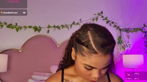 Snapshot of nahiarareina chatting on 07-03-26, 02:01 NahiaraReina online show from 07-03-26, 02:01