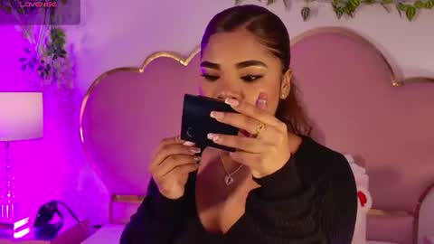 Snapshot of nahiarareina chatting on 07-11-26, 01:14 NahiaraReina online show from 07-11-26, 01:14