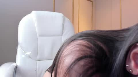 Nahimi online show from 10-30-25, 08:31