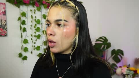 Naho  Sigueme en mis Redes Sociales Follow me on my social networks online show from 04-11-26, 01:43