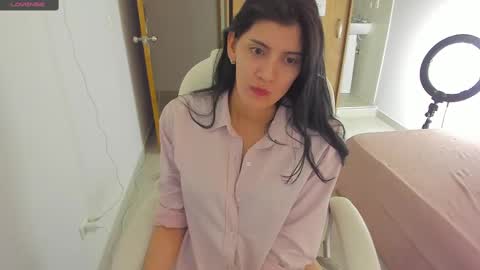 independent model online show from 02-12-25, 04:23