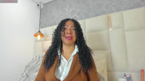 Snapshot of nahomi_dominique chatting on 07-08-26, 12:53 Nahomi Dominique online show from 07-08-26, 12:53