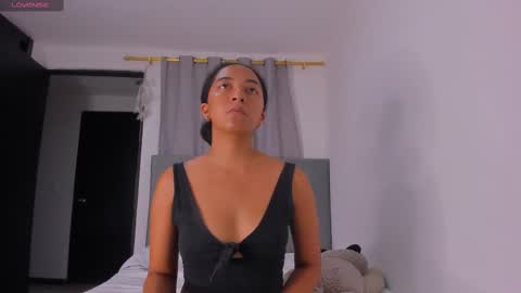 Laura online show from 02-25-25, 12:58