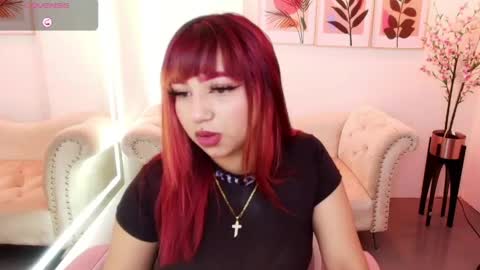 nahomi_velmont online show from 05-06-26, 07:08