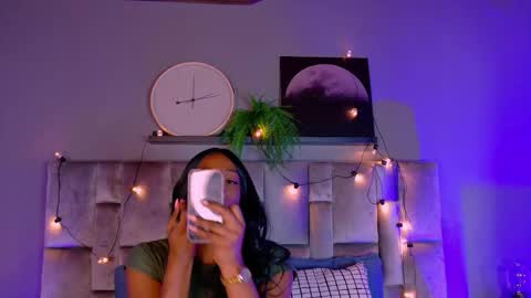  VICTORIA  online show from 10-21-25, 07:36