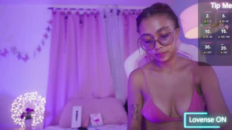 nahomy 2308 online show from 03-31-26, 12:16