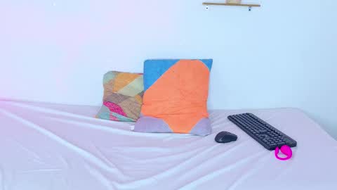 nahomy_james25 online show from 01-21-25, 03:43