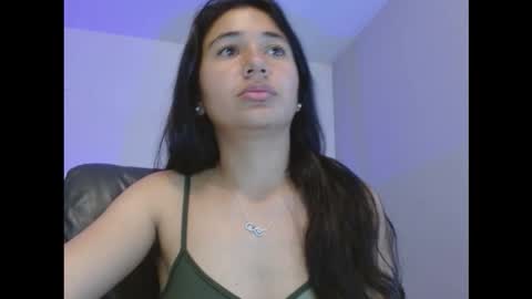 Snapshot of nahomy_rain chatting on 03-04-26, 01:06 online show from 03-04-26, 01:06