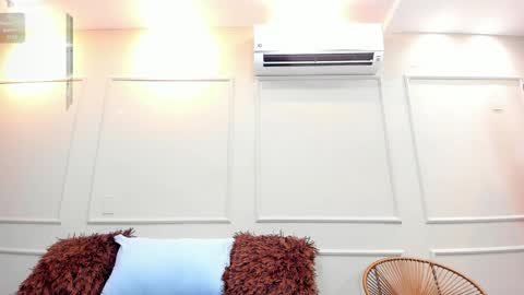 Snapshot of nahomygrey_ chatting on 01-09-25, 10:31 Nahomy online show from 01-09-25, 10:31