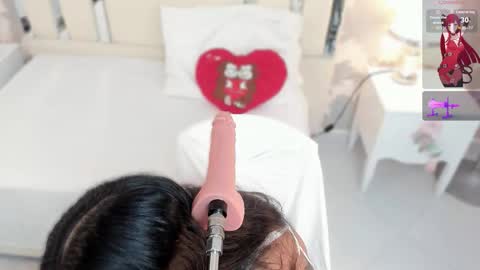 Snapshot of nahomyroberts chatting on 12-21-25, 08:21 Nahomy Roberts online show from 12-21-25, 08:21