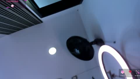 nahomyrusell online show from 06-08-26, 01:55