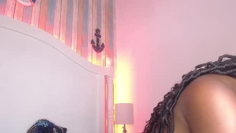 Naia online show from 11-21-25, 09:24