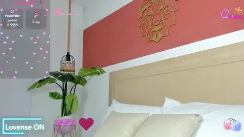 Snapshot of naiara30_ chatting on 03-20-26, 03:39 N A I A R A online show from 03-20-26, 03:39