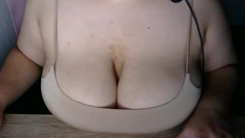 Snapshot of naikya chatting on 06-18-26, 12:31 naikya online show from 06-18-26, 12:31