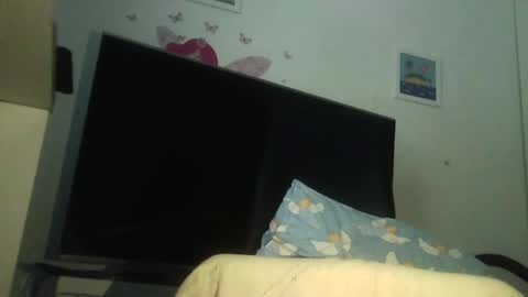 Snapshot of naimando353223 chatting on 12-17-24, 12:11 naimando353223 online show from 12-17-24, 12:11