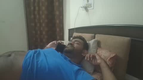 NAIRANANDU28 online show from 04-21-26, 07:50