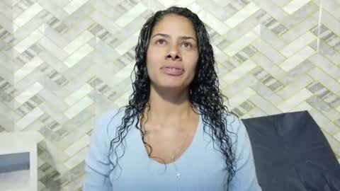 nairobi8 online show from 10-13-25, 03:56