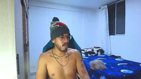 Snapshot of naitsihrc chatting on 12-14-25, 12:38 Nait online show from 12-14-25, 12:38