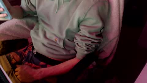 Snapshot of naj8 chatting on 12-15-25, 05:55 Drew online show from 12-15-25, 05:55