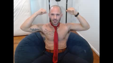 Snapshot of nakedpreacher89 chatting on 12-14-25, 04:34 Preacher online show from 12-14-25, 04:34