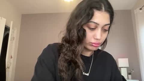 Nalani online show from 01-17-26, 04:43