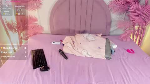 Snapshot of nalapalmer chatting on 06-11-26, 12:32 nalapalmer online show from 06-11-26, 12:32